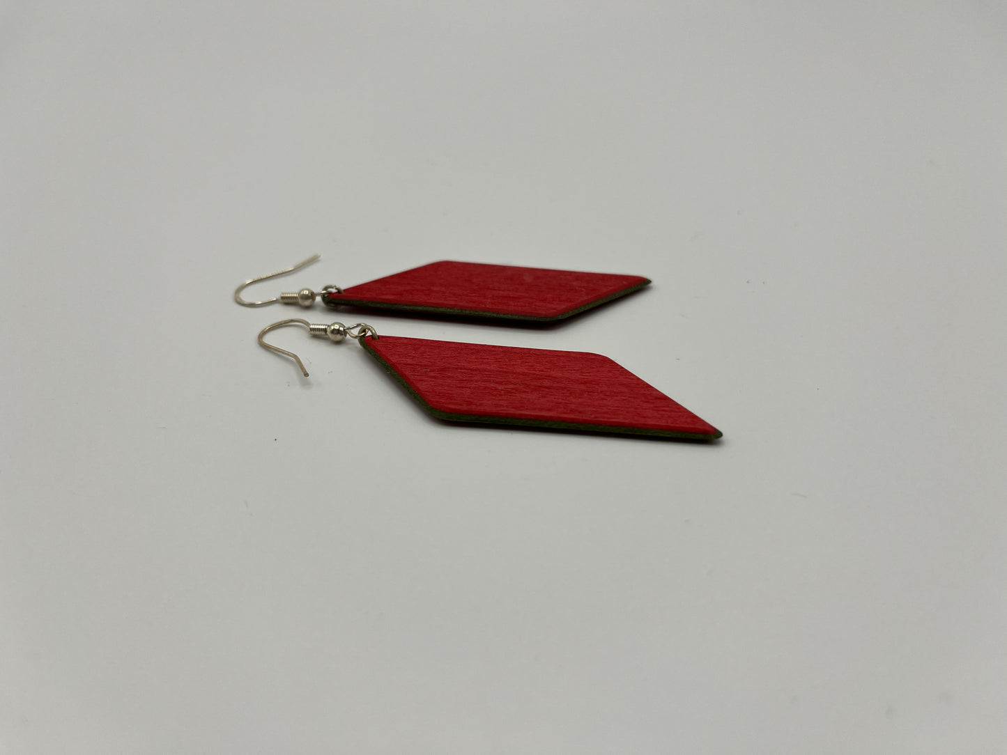 Red & Green Dyed Linden Tree Rhomboids with Hooks