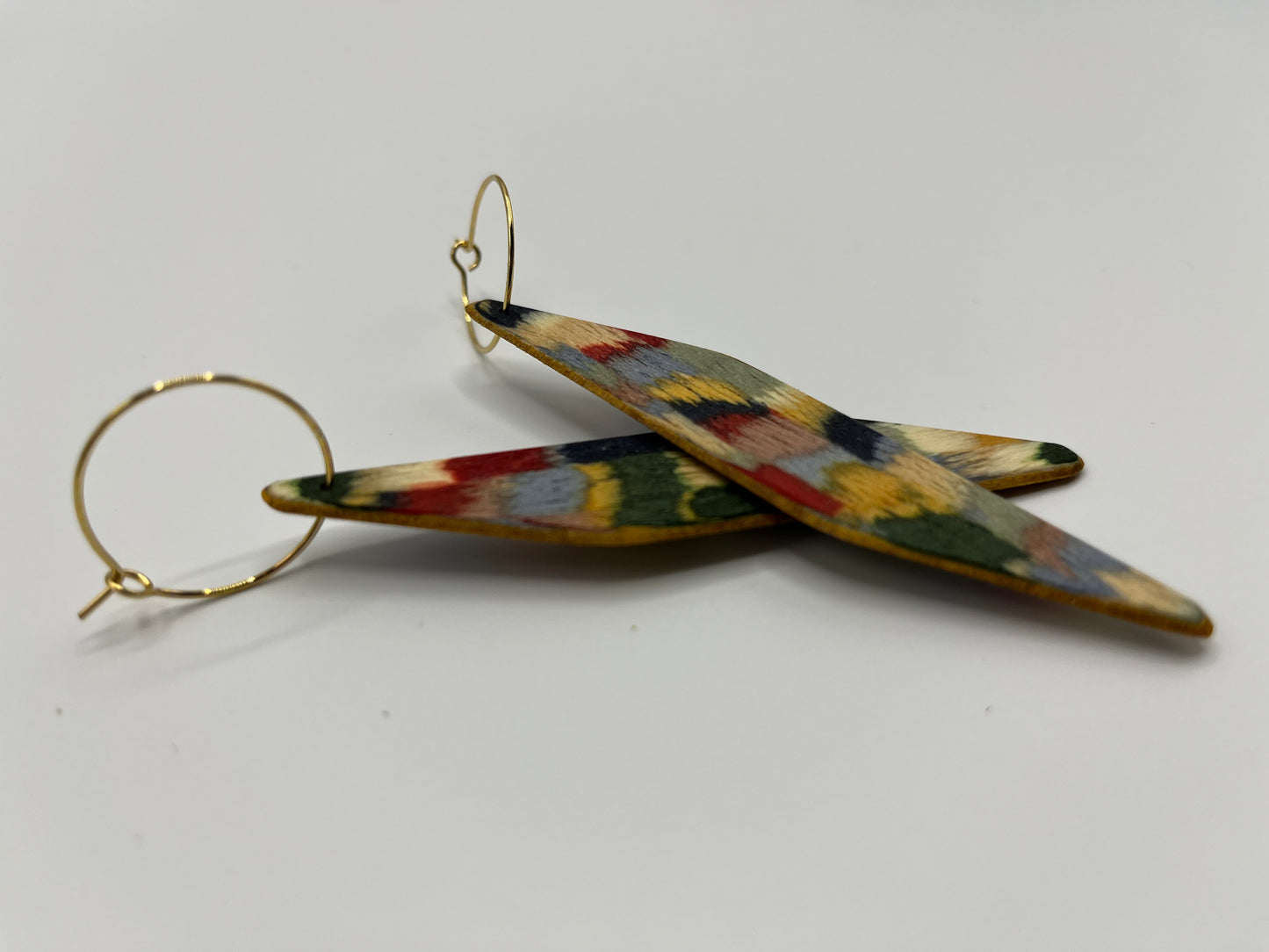 Recycled Wood (Confetti) & Lemon with Hoops