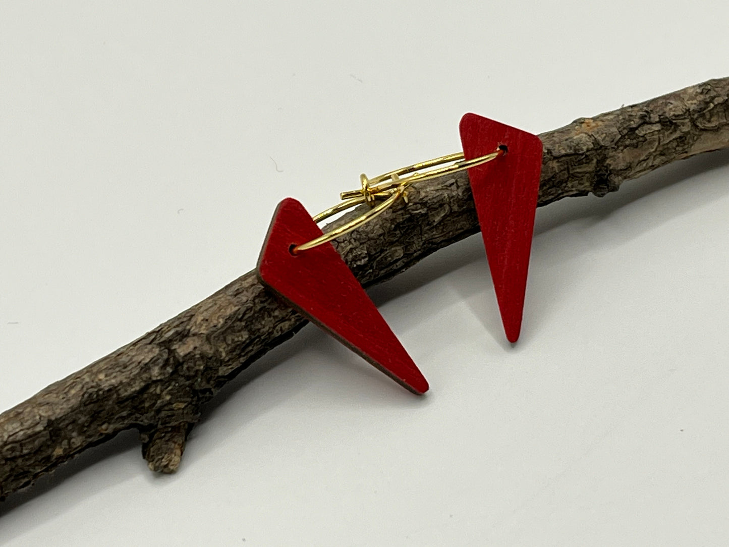 Red & Green Dyed Linden Tree Triangles with Hoops