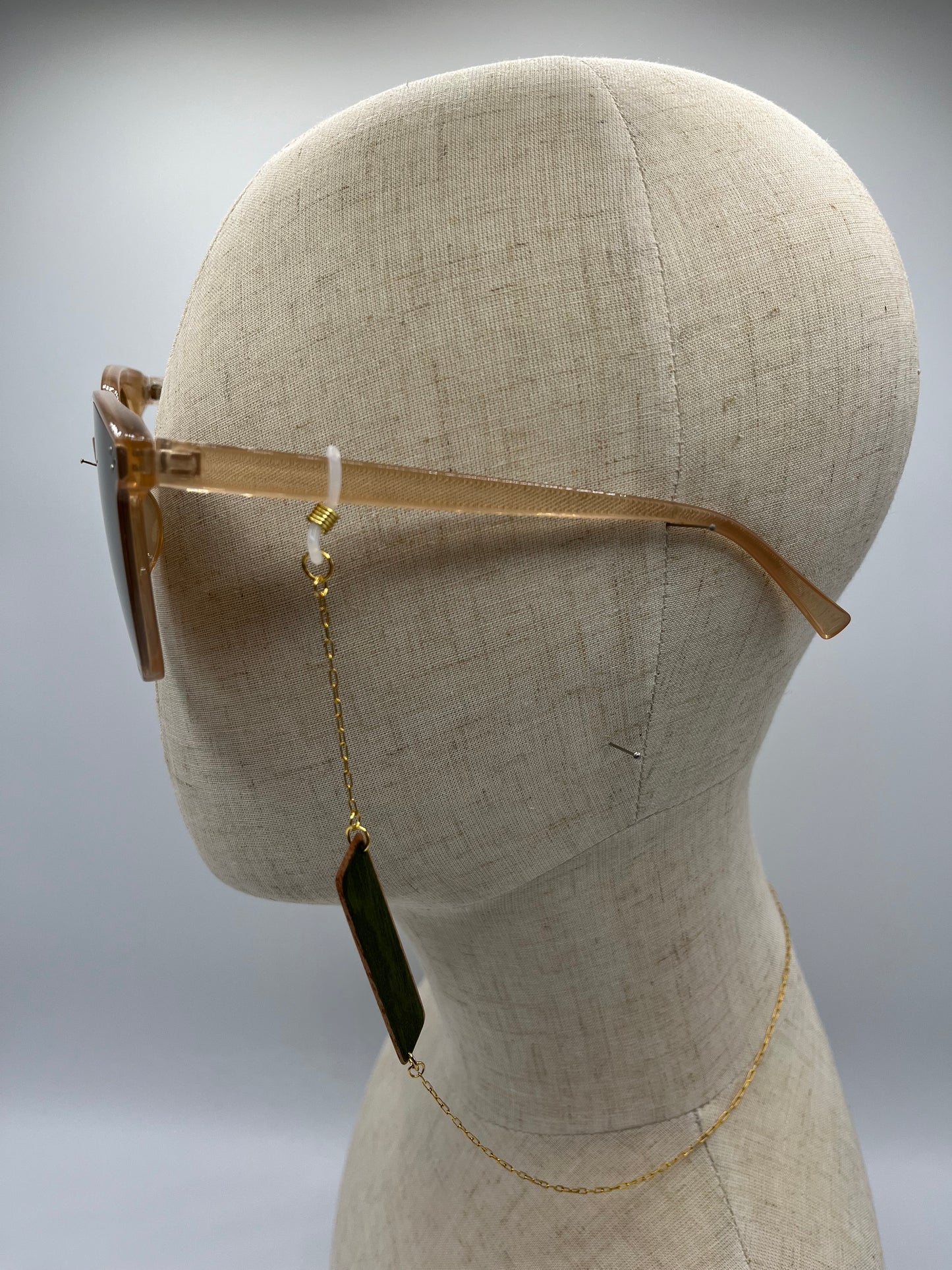 Green Dyed Linden Tree & Mahogani Glasses Chains