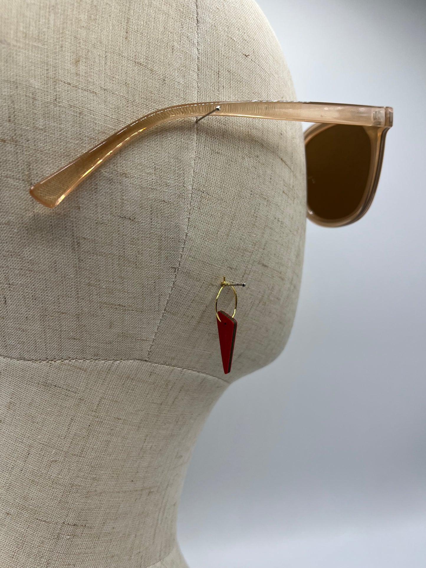 Red & Green Dyed Linden Tree Triangles with Hoops